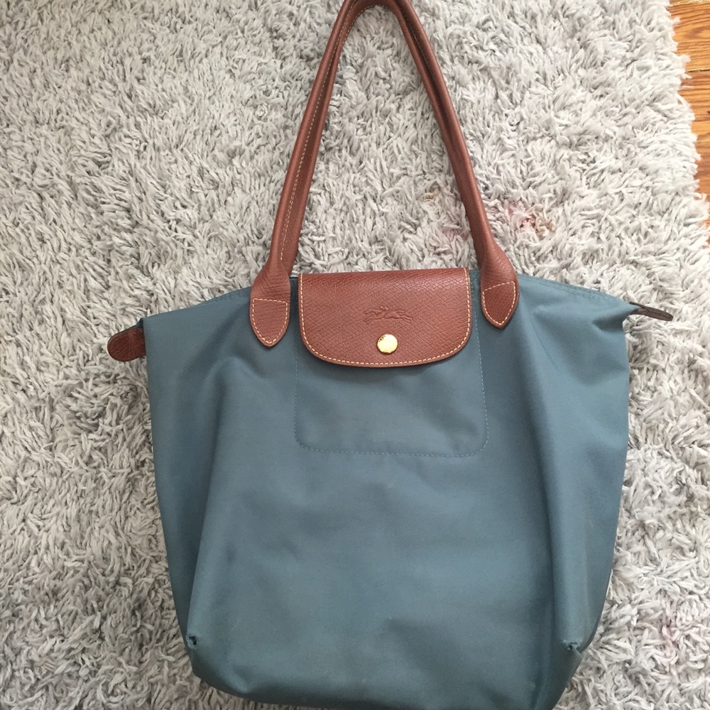 Longchamp purse